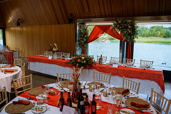 Brockholes 236